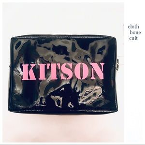 ✨NWT✨ KITSON Los Angeles Black Vinyl ZIPPER BAG